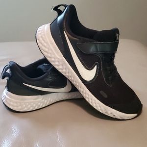 Nike Boys shoes. Slide on with velcro strap